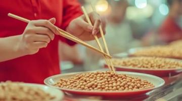 秋游必嘗！廣西傳統(tǒng)美食竹筒飯的魅力體驗