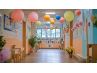 杜曲鎮(zhèn)中心小學(xué)：夏日托管中的美味、藝術(shù)與成長之旅