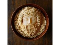 大兒子今天回來(lái)了，娃前幾天就在電話上跟我說(shuō)，回來(lái)就想吃我做下這一碗面的
