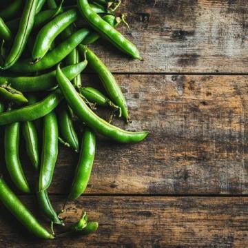 臘肉的最佳搭檔：燉豆角、炒荷蘭豆還是泡椒滾豆角？