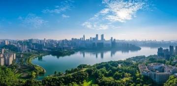 重慶周末游去處豐富多樣，結(jié)合市區(qū)打卡、自然風光、文化體驗和小眾玩法