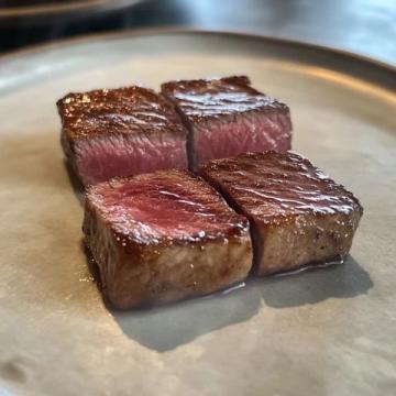 成都必嘗鐵板料理:從高端和牛到創(chuàng)意菜品推薦
