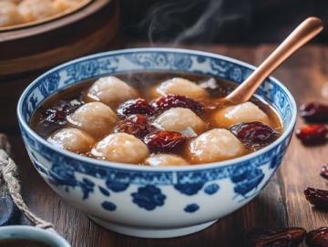 傳統(tǒng)中式美食糊羹：鮮美濃稠，深受喜愛