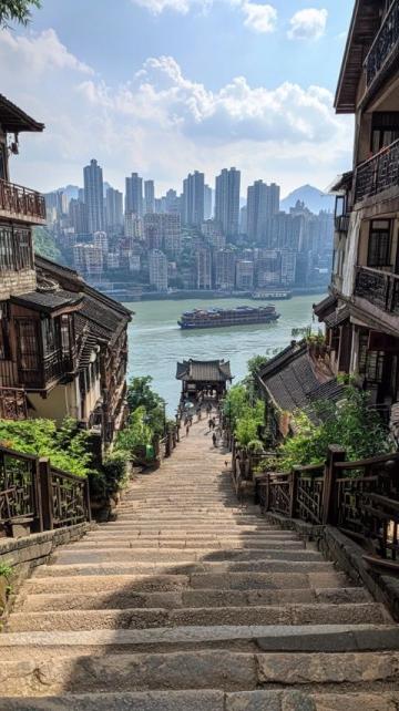 重慶旅游攻略:深度體驗(yàn)山城魅力與美食