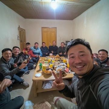 
2024自駕游第七日美食記：雞塊盛宴與貴州江口縣晚餐體驗