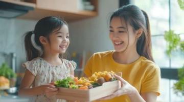 家庭無油無鹽版蛋黃焗南瓜：簡(jiǎn)單兩步，美味不油膩，全家人都愛！
