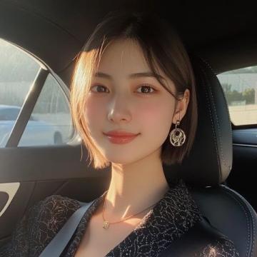 女富婆拿著五千萬支票找到呂頌賢：今晚陪我吃飯，五百萬歸你！