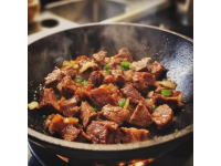 30天頭條日記挑戰(zhàn)：牛肉糝美食之旅及家庭溫馨晚餐記錄