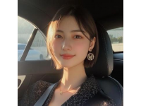 女富婆拿著五千萬支票找到呂頌賢：今晚陪我吃飯，五百萬歸你！