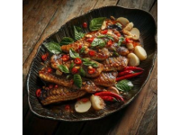 川菜傳統(tǒng)豆瓣魚(yú)(傳統(tǒng)金典川菜之一豆瓣魚(yú),豆瓣魚(yú)是川菜中的傳統(tǒng)名菜，其色澤紅亮)
