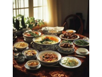 在快節(jié)奏的現(xiàn)代生活里，傳統(tǒng)美食憑借其獨(dú)特的風(fēng)味和文化內(nèi)涵