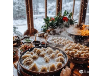 東北冬日美食：酸菜血腸燉煮教程，傳承年味溫暖滋味！