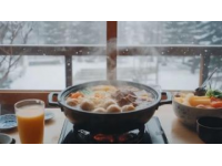 冬天在家吃火鍋，一熱抵三鮮，舒服！