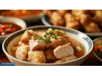 揭秘叫花雞：傳統(tǒng)名菜“荷包泥烤雞”的傳奇故事與制作秘籍
