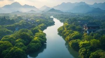 騰沖是一個(gè)真正望得見山、看得見水的地方，城市綠化帶來清新空氣
