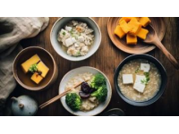 簡(jiǎn)單家宴菜單：雞蛋豆腐湯配小炒肉等四道佳肴