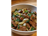 蒜苔炒牛肉是一道色香味俱全的家常菜，簡單易做，深受大家的喜愛,今天