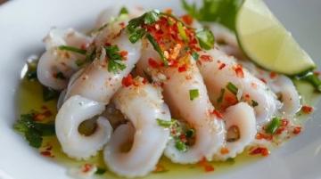 一人食的美味享受：墨魚片小炒