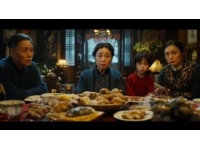 袁弘、雷佳音和李光潔的快樂聚餐：一次難忘的美食之旅