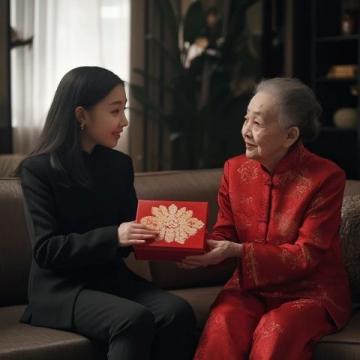 關(guān)小平和李小雨在上海關(guān)思慧婆婆家里過年，昨天回到家了
