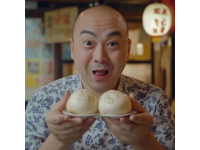 招遠(yuǎn)商場(chǎng)促銷：5個(gè)大饅頭僅售2元，老人評(píng)價(jià)：方便懶人之選