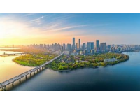 沈陽這座充滿魅力的都市，既有悠久歷史文化，又有現(xiàn)代都市氣息；一天時間玩轉(zhuǎn)沈陽，不妨嘗試以下行程！