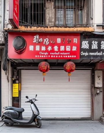 江漢路吃住逛全攻略，五一武漢必去網(wǎng)紅打卡地！