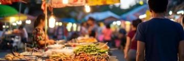 
三亞必游夜市盤(pán)點(diǎn)：本地人推崇的美食天堂探秘