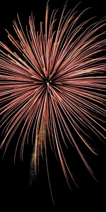 點亮夜空，共賞璀璨煙花時刻！