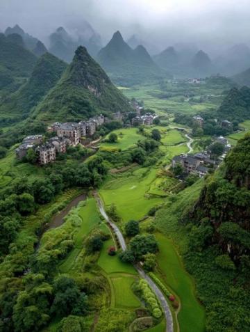 桂林山水甲天下，特色美食令人難忘