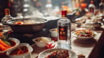 探尋劉三姐故鄉(xiāng)：一嘗獨特全荷宴，品味不一樣的廣西味蕾之旅