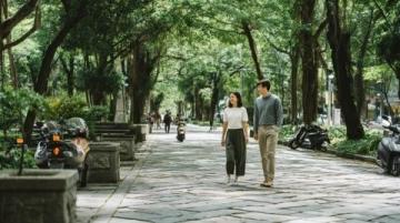 鞍山兩日游深度體驗指南 - 探訪春意盎然的城市景觀與人文歷史
