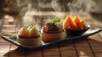 陜西特色美食：羊肉泡饃、肉夾饃等地道風(fēng)味不容錯過