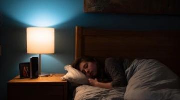 探索晝夜節(jié)律調(diào)控機理及其在睡眠障礙與疾病治療中的應(yīng)用