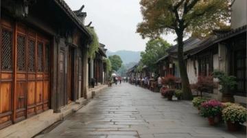 吃在南京新街口地區(qū)向來不缺少精致的館子，名頭也大多響亮甚至號稱網(wǎng)紅