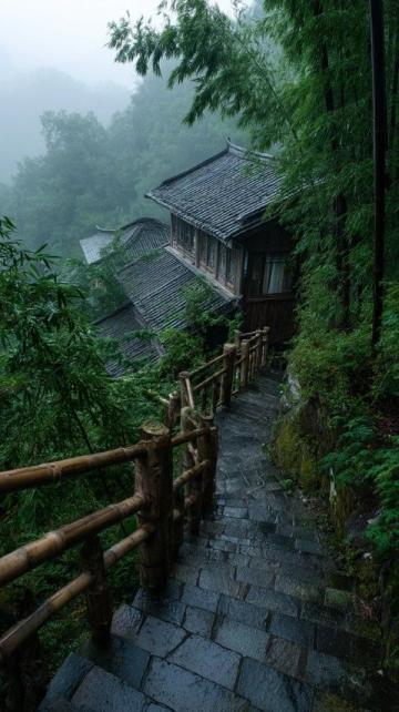 西江千戶苗寨雷山舒心別院(西江千戶別院|俯瞰苗寨絕美風(fēng)光)
