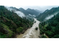 選擇合適時間游平潭：臺風后景區(qū)開放攻略，不可錯過的美景與美食