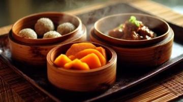 蘇州傳統(tǒng)蘇式月餅：千年傳承，風(fēng)味獨(dú)特的民族美食