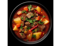 一碗羊肉胡辣湯改變了他的命運(yùn)。