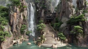 西鄉(xiāng)櫻桃溝位于陜西省漢中市西鄉(xiāng)縣，是一個以櫻桃種植和生態(tài)旅游為特色的景區(qū)