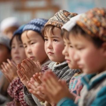 中國(guó)孩子學(xué)英語(yǔ)：詞源常識(shí)助力發(fā)音與記單詞技巧揭秘