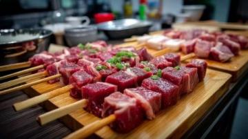 深度美食推薦：?？诒爻缘男〕?、海鮮及創(chuàng)新菜式一覽表