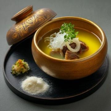 民勤涼面：甘肅民勤的傳統(tǒng)特色美食佳肴