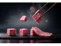 昆明必嘗的網(wǎng)紅牛肉干鍋：從選材到制作全過程揭秘