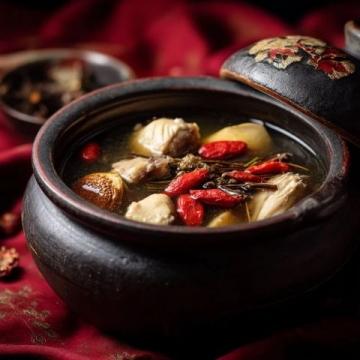 秋季美食推薦：體驗(yàn)紅樓宴，王府井尋味，小一千一斤的湯品不容錯(cuò)過(guò)！