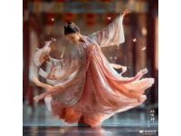 網(wǎng)紅玲子的幸福密碼：獨(dú)立自主、用心經(jīng)營(yíng)生活