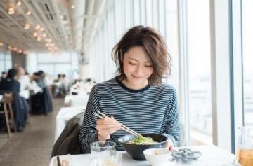 天氣好的周末，自然少不了美食的陪伴啦，選餐廳的重任又交到了我的手中