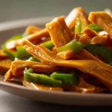 中國的炒菜文化豐富多彩，各地的特色炒菜更是讓人垂涎欲滴,以下是六大特色炒菜