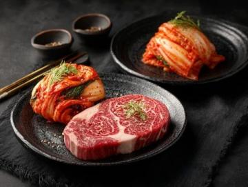 孟醒耗資500萬購(gòu)得牛腩秘方，打造輕奢美食品牌雕爺牛腩之路