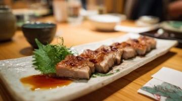 回鍋肉的絕妙風(fēng)味,讓我的舌頭為之一震
